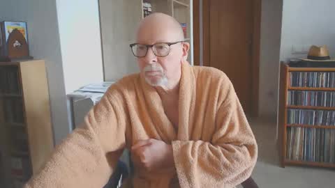  Papi  online show from 11.01.25