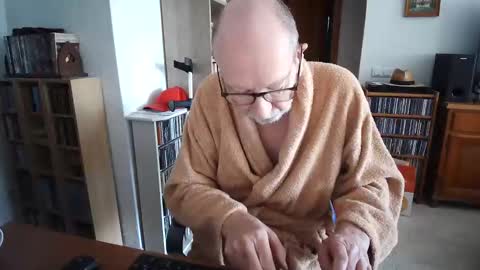  Papi  online show from 02.10.26