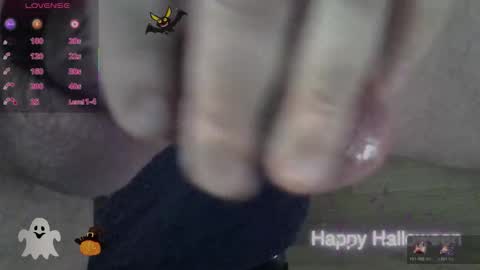 Snapshot of 81_harterschwanz chatting on 11.21.25 Maximilian Max online show from 11.21.25