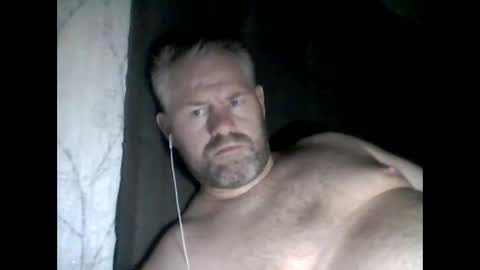 Snapshot of 81jonnyx chatting on 10.24.25 81jonnyx online show from 10.24.25