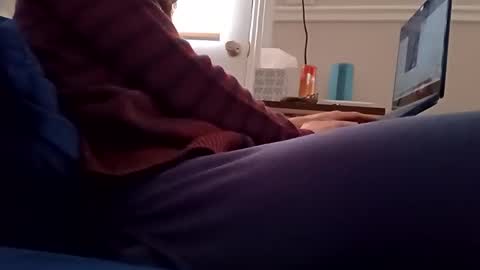 Snapshot of 8inch_blessed chatting on 11.17.25 8inch_blessed online show from 11.17.25