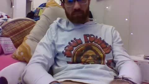 90210screamer online show from 10.31.25