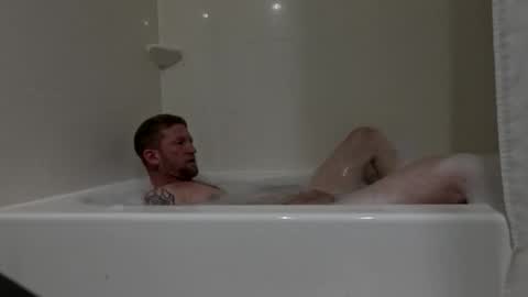 Snapshot of 9_25 chatting on 03.01.26 8over6 online show from 03.01.26