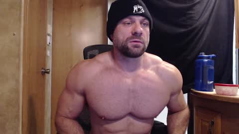 Snapshot of 9fat_inches chatting on 12.14.24 9 fat inches online show from 12.14.24