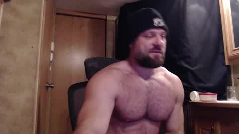 Snapshot of 9fat_inches chatting on 02.12.25 9 fat inches online show from 02.12.25