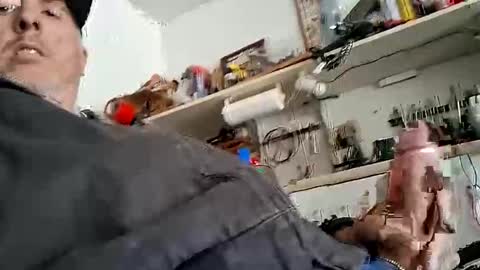 Snapshot of 9inchesnya chatting on 10.29.25 9inchesnya online show from 10.29.25