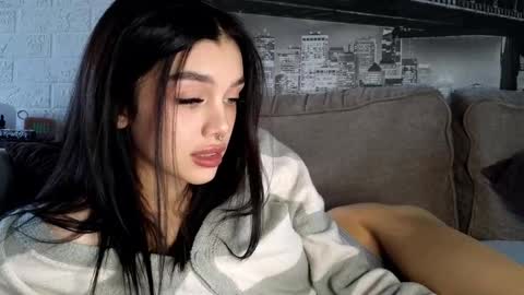 KARINA online show from 10.23.25