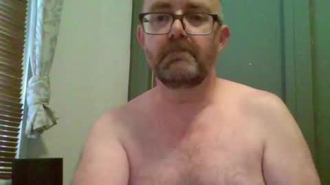 Snapshot of __aussie___ chatting on 09.19.25 __aussie___ online show from 09.19.25