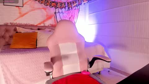 Aby online show from 10.30.25