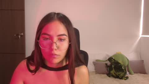 Snapshot of _abbyyyy_ chatting on 07.14.26 abby 3 online show from 07.14.26