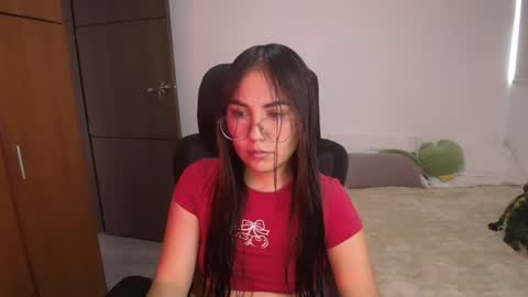 Snapshot of _abbyyyy_ chatting on 07.27.26 abby 3 online show from 07.27.26