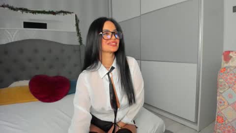 Snapshot of _adelle chatting on 01.09.26 Adelle online show from 01.09.26