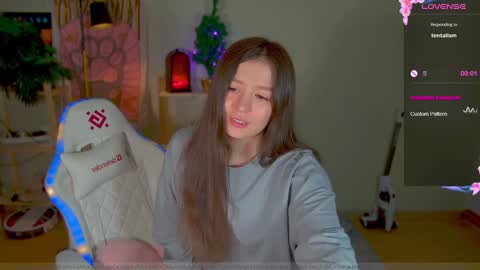 Emy online show from 01.02.25