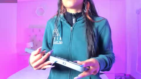 Agatha online show from 11.03.25