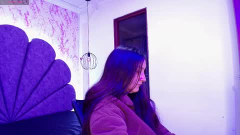 Snapshot of _alaia_collway_ chatting on 04.17.26 Alaia online show from 04.17.26