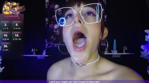 Alhanna online show from 10.15.25