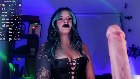 Miss Alice  My internet sucks these days see you soon online show from 02.23.25