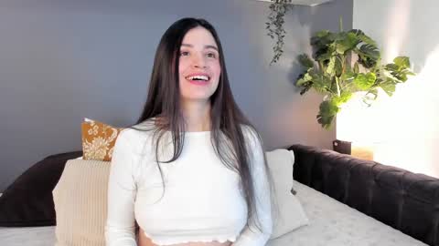 Snapshot of _aliice_1 chatting on 02.28.25 Alice online show from 02.28.25