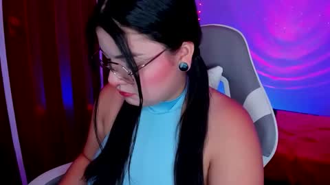 Alisa online show from 10.28.25