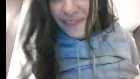 _alyson online show from 11.10.25