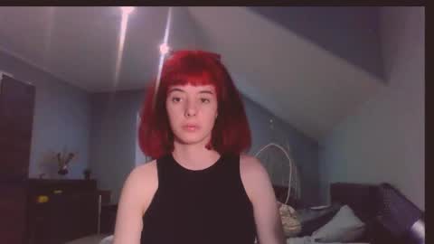 Snapshot of _amber_doll_ chatting on 10.18.25 Amber online show from 10.18.25