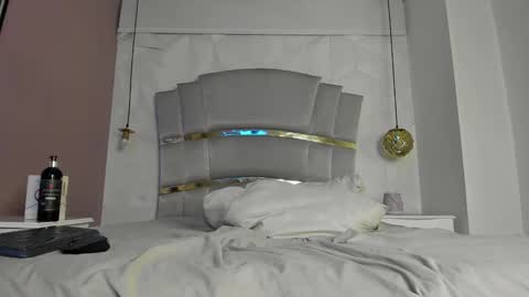 Andrew online show from 01.04.25