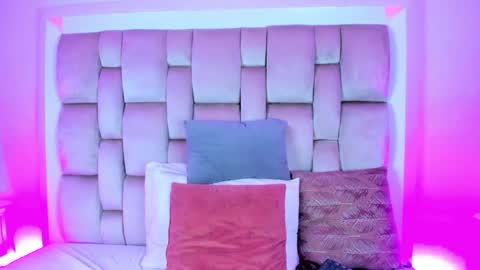 Angel Azul online show from 12.29.24