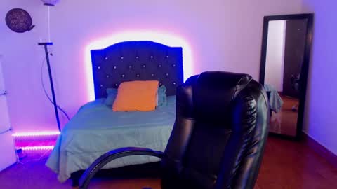 Anne online show from 12.09.24