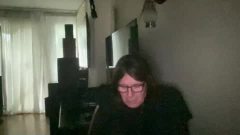 Snapshot of _anneonamouse chatting on 05.14.26 anneonamouse online show from 05.14.26