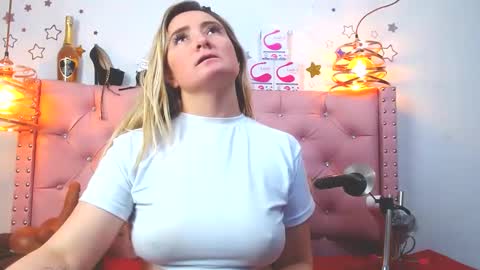 _antonella_11 online show from 03.06.25