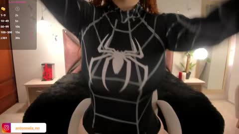 antonnela online show from 09.25.25