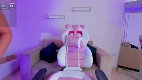    online show from 04.01.26