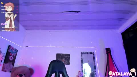 independent model atalaya online show from 04.17.26