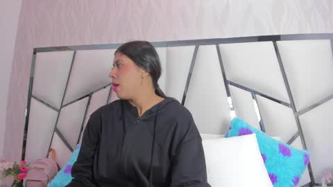 Aura online show from 04.20.26