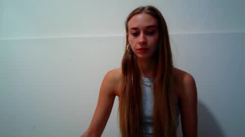 _aurora_sweet online show from 09.19.25
