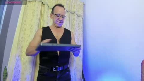Snapshot of _axelking1_ chatting on 05.20.26 Axel online show from 05.20.26