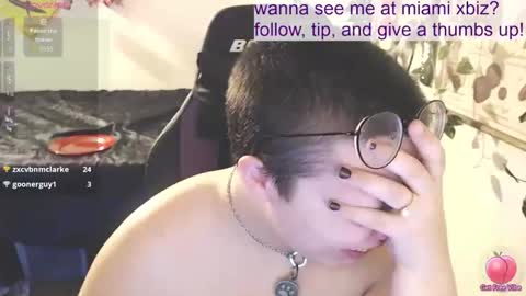 Snapshot of _bandit_b0y chatting on 04.18.26 bandit online show from 04.18.26