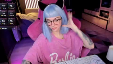 Snapshot of _black_fox__ chatting on 04.20.26 Olivia Subscribe to my Fansly - online show from 04.20.26
