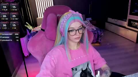 Snapshot of _black_fox__ chatting on 05.16.26 Olivia Subscribe to my Fansly - online show from 05.16.26