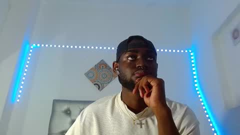 Andrew online show from 11.21.25