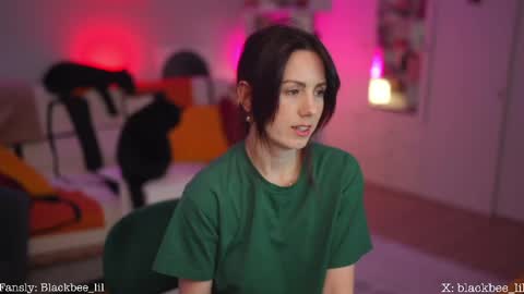 Lili online show from 04.15.26