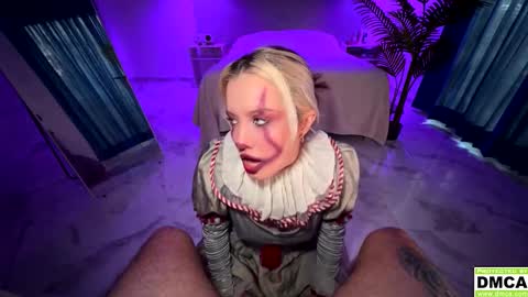 Hey were Vi and Alex VACATION FROM OCTOBER 31 TO NOVEMBER 12. AVAILABLE ON INST online show from 11.01.25