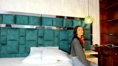 Snapshot of _bonnyandclyde chatting on 02.02.26 _bonnyandclyde online show from 02.02.26