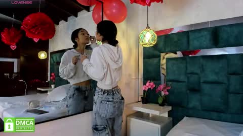 Snapshot of _bonnyandclyde chatting on 02.18.26 _bonnyandclyde online show from 02.18.26