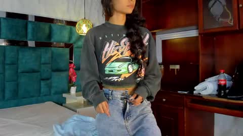 _bonnyandclyde online show from 04.07.26