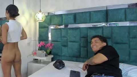 _bonnyandclyde online show from 04.12.26