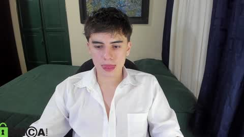 FELIPE CAMACHO    dont forget to support me with a little hand up online show from 12.09.24