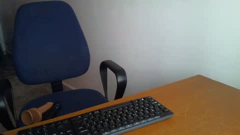 Snapshot of _bunny_b chatting on 12.30.24 I will be back soon  online show from 12.30.24