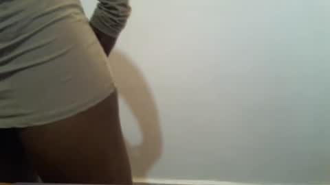 Snapshot of _bunny_b chatting on 02.08.25 I will be back soon  online show from 02.08.25