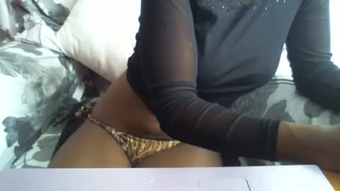 Snapshot of _bunny_b chatting on 02.22.25 I will be back soon  online show from 02.22.25